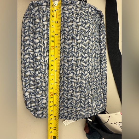 NWT Kipling  Damian Crossbody Shoulder Bag Navy White Adjustable Strap - Picture 10 of 12